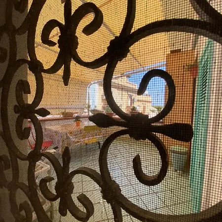 Caieta: La Casa Nella Roccia 3*